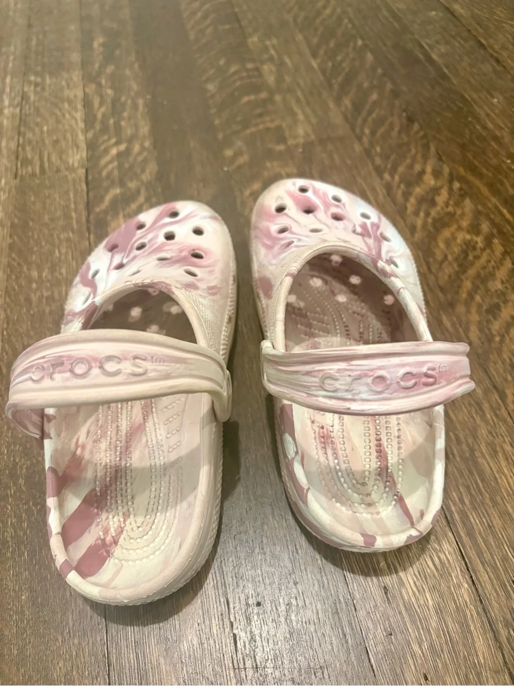 Crocs Classic Marbled Pink White Clogs Big Kids J3